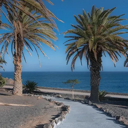 Norma 8 Playa Roca *