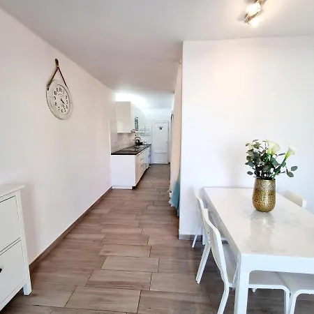 Norma 8 Playa Roca 公寓 科斯塔特吉塞